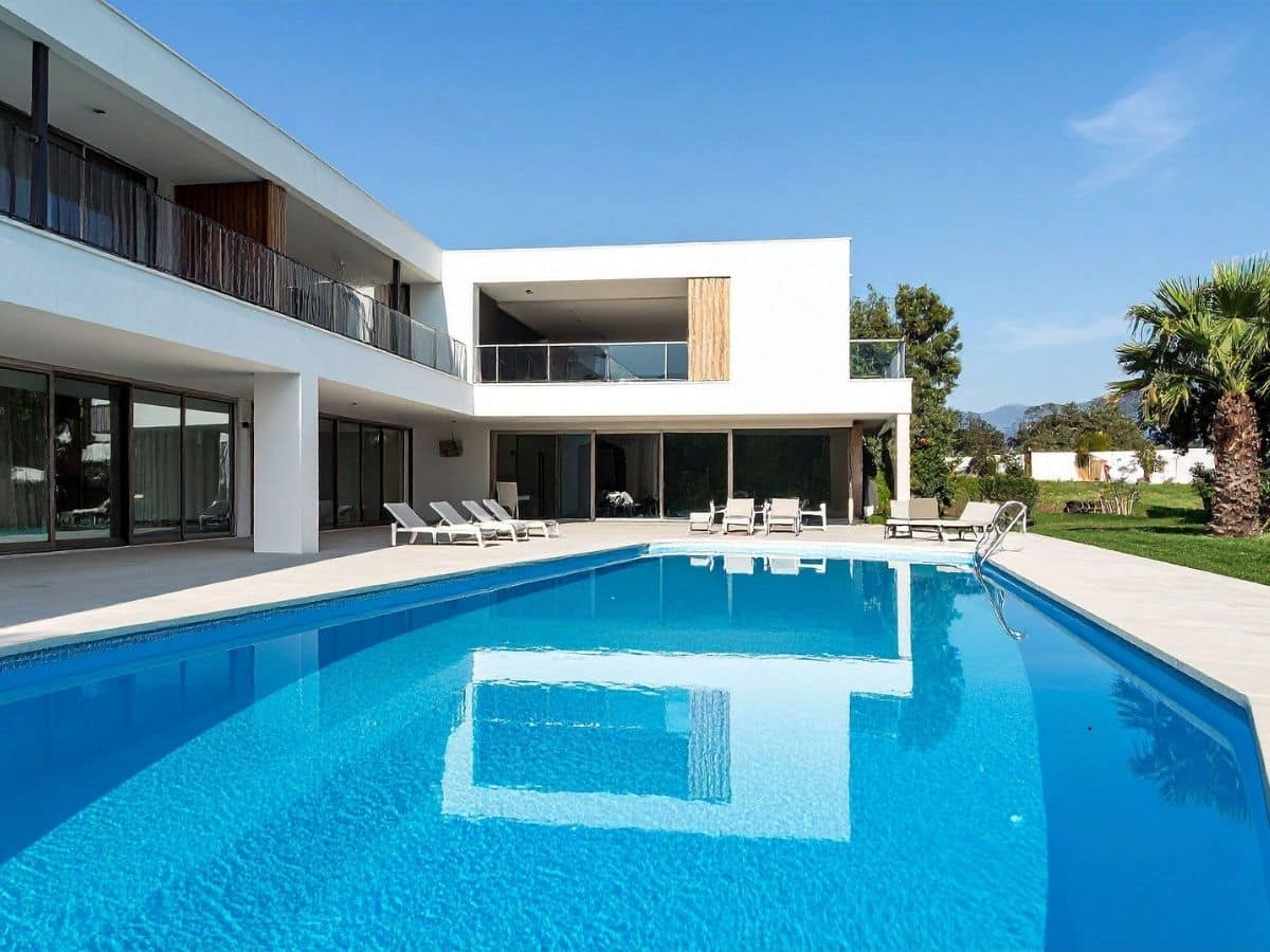 Luxury Villa 2